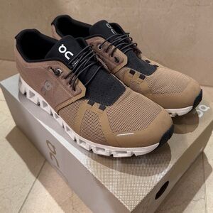On Running Men’s Cloud 5  Sneakers | Size 11